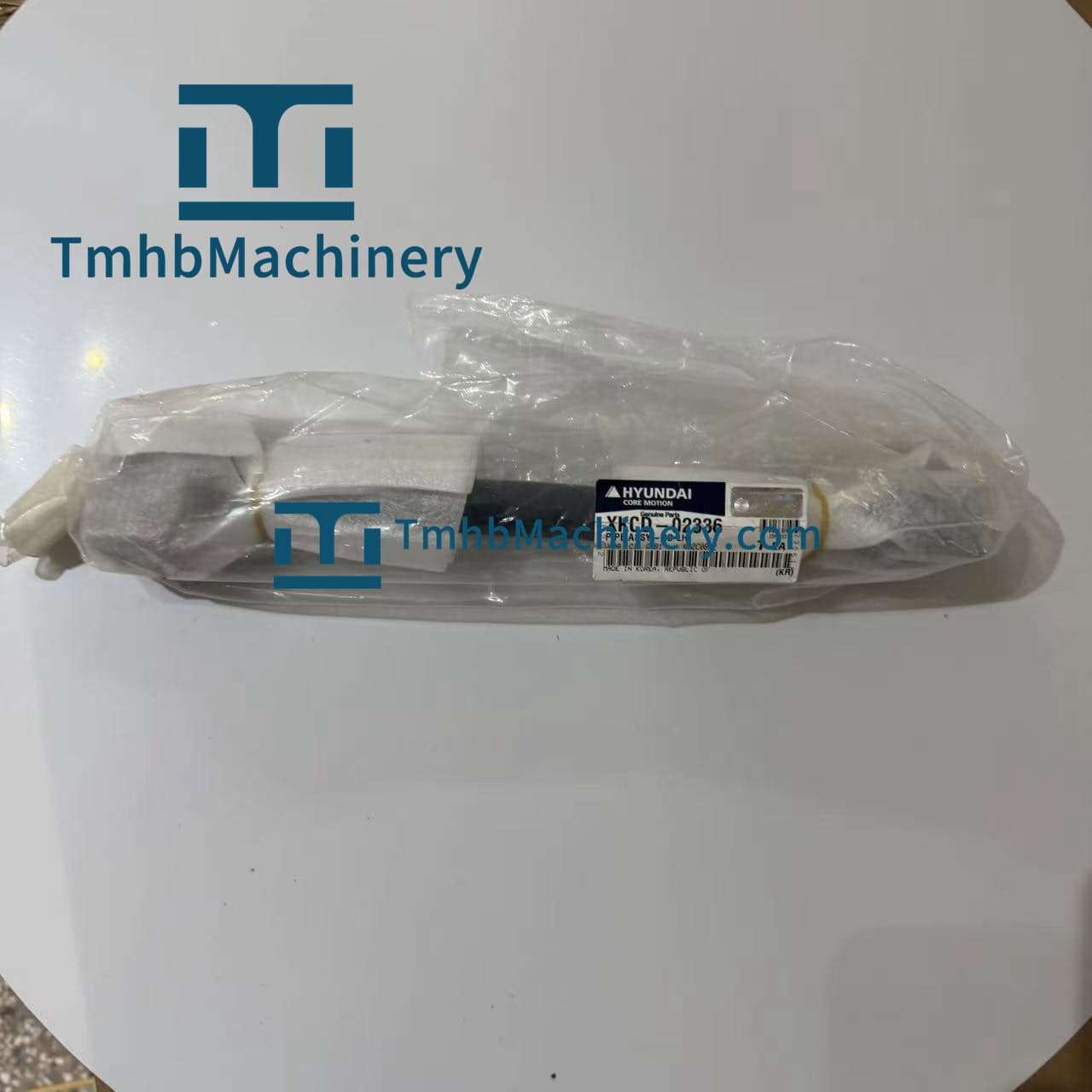 XKCD-02336 (2) XKCD-02336 PIPE ASSY-RD LH - TmhbMachinery